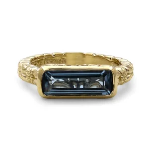 Stephen Dweck Luxury Blue Topaz 2.50ct Ring in 18K Gold< Rings