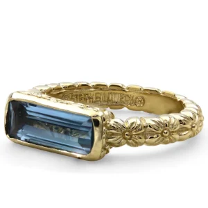 Stephen Dweck Luxury Blue Topaz 2.50ct Ring in 18K Gold< Rings