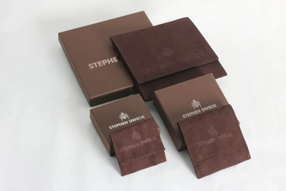 one_of_a_kind_vintage_han_4.webp Stephen Dweck One of a Kind Vintage Hand Carved Jade Faceted Chrysoprase and Chrysoprase Bead Necklace in Sterling Silver with 18K Gold Adam< Necklace