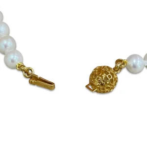 Stephen Dweck Pearlicious 8mm White Pearl Necklace in with Signature Flower Clasp 18k Gold< Necklace