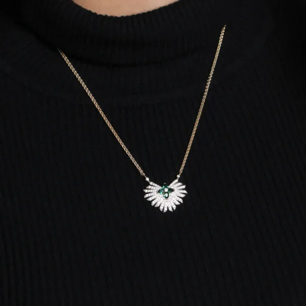 Stephen Dweck Sunray Emerald 0.55ct and Diamond 0.85ct Pendant in 18K Gold< Necklace