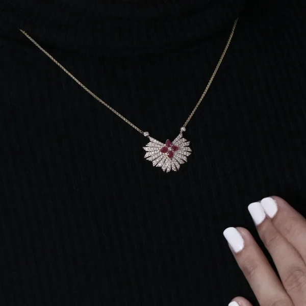 Stephen Dweck Sunray Ruby 0.68ct and Diamond 0.85ct Pendant in 18K Gold< Necklace